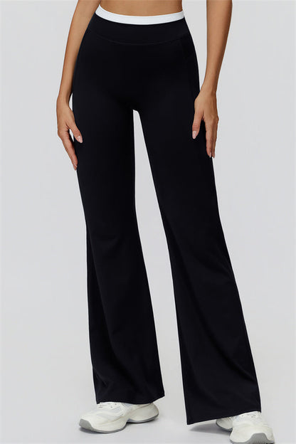 The Canyon Crop Tank Flared Leggings 2-Piece Set