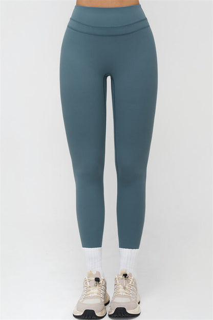 The Stride T-shirt Leggings 2-Piece Set