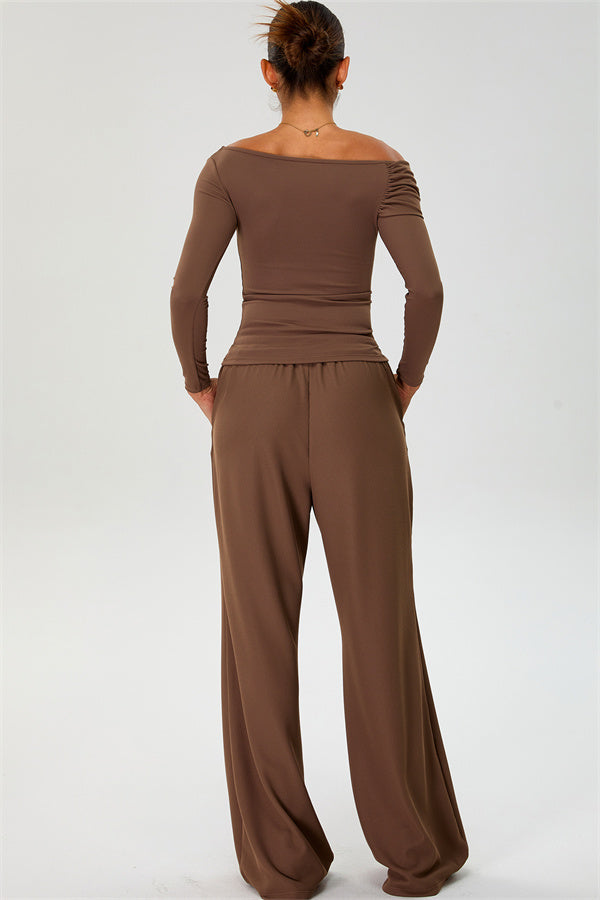 The Rush Off-shoulder T-shirt Sweatpants 2-Piece Set