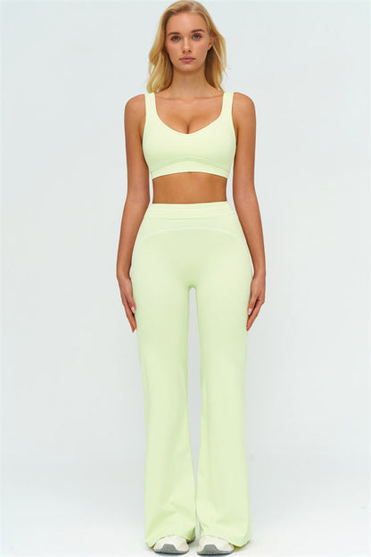 The Amara Sports Bra Flared Leggings 2-Piece Set