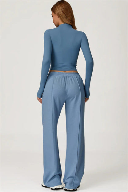 The Motion Crop Top Sweatpants 2-Piece Set