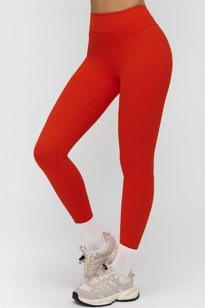 The Stride Crop Top Leggings 2-Piece Set