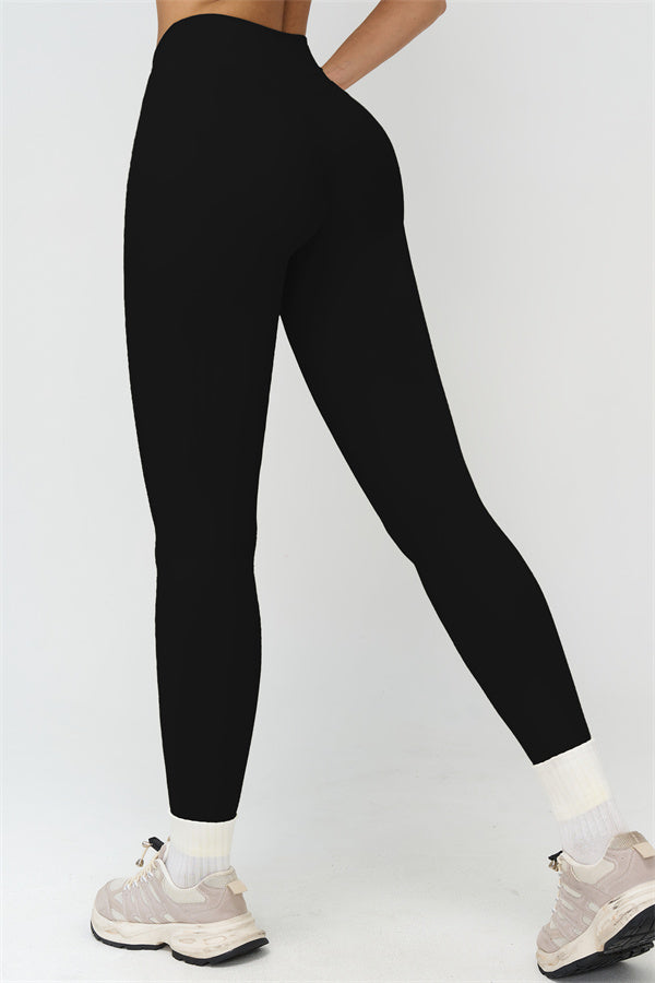 The Stride Crop Top Leggings 2-Piece Set