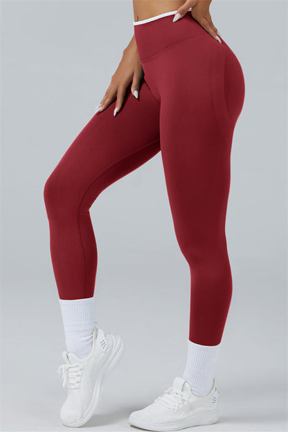 The Elevate Crop Top Leggings 2-Piece Set