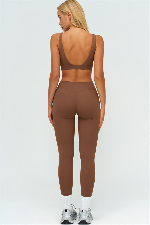 The Lushness V-Back Sports Bra Leggings 2-Piece Set