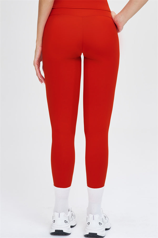 The Stride Crop Top Isabella Leggings 2-Piece Set