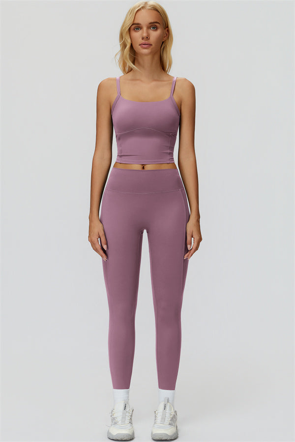 The Fyra Crop Tank Leggings 2-Piece Set