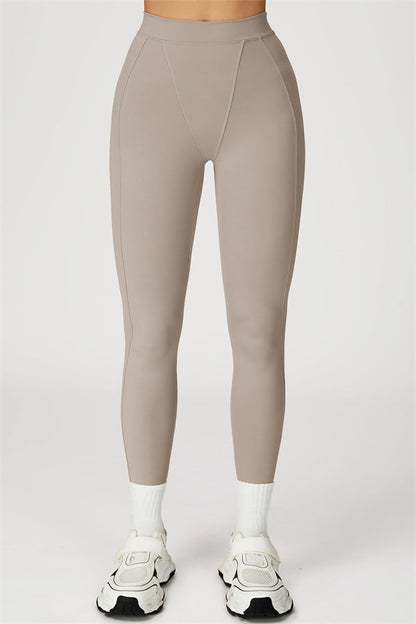 The Conquer Leggings