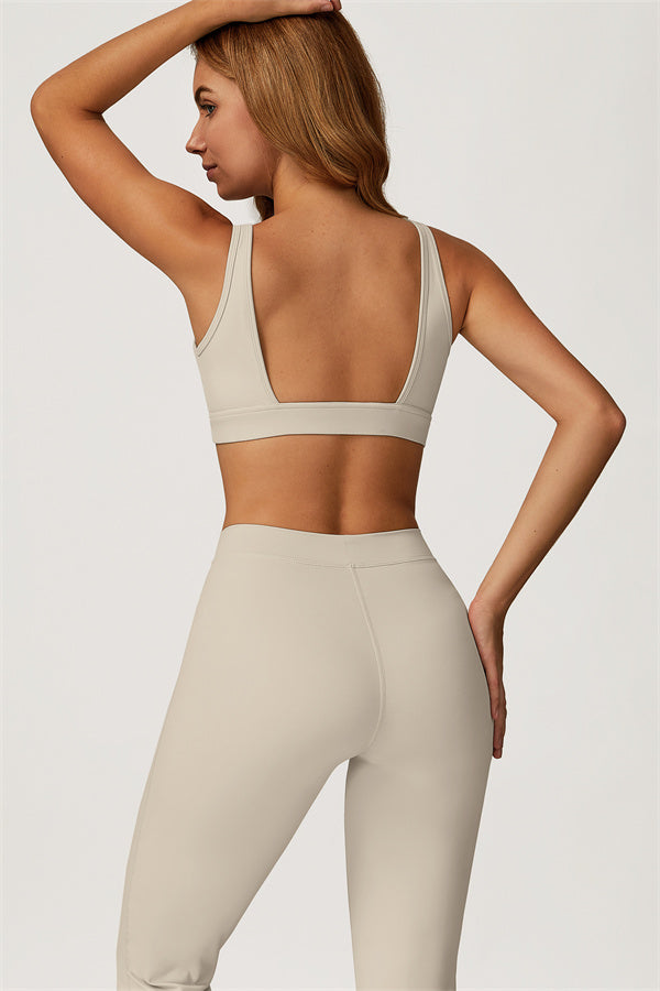 The Axis Sports Bra Flared Leggings 2-Piece Set