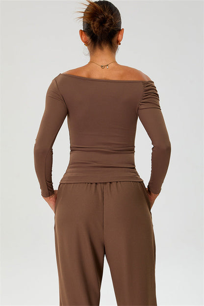 The Rush Off-shoulder T-shirt Sweatpants 2-Piece Set