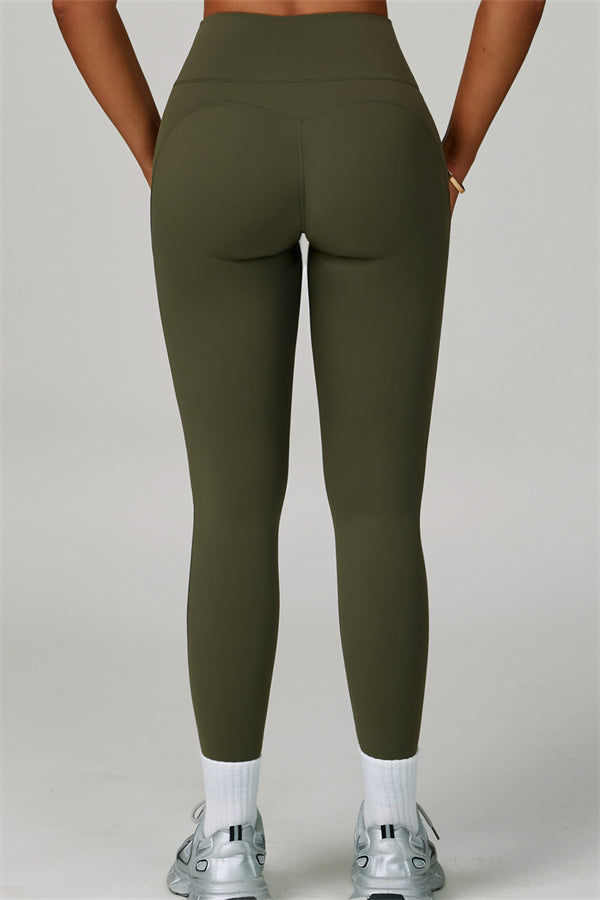 The Bold Cross Back Sports Bra Leggings 2-Piece Set