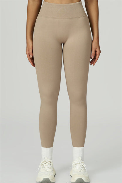 The Prime Sports Bra Leggings 2-Piece Set