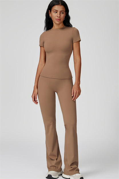 The Oasis T-shirt Flared Leggings 2-Piece Set
