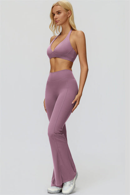 The Fyra Sports Bra Flared Leggings 2-Piece Set