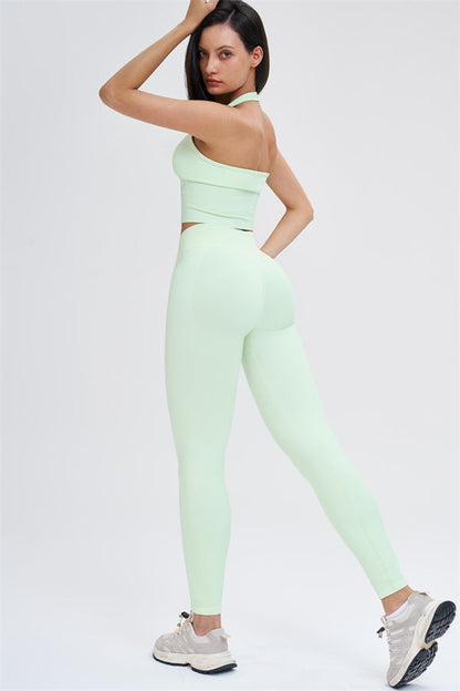 The Whim Sports Bra Leggings 2-Piece Set