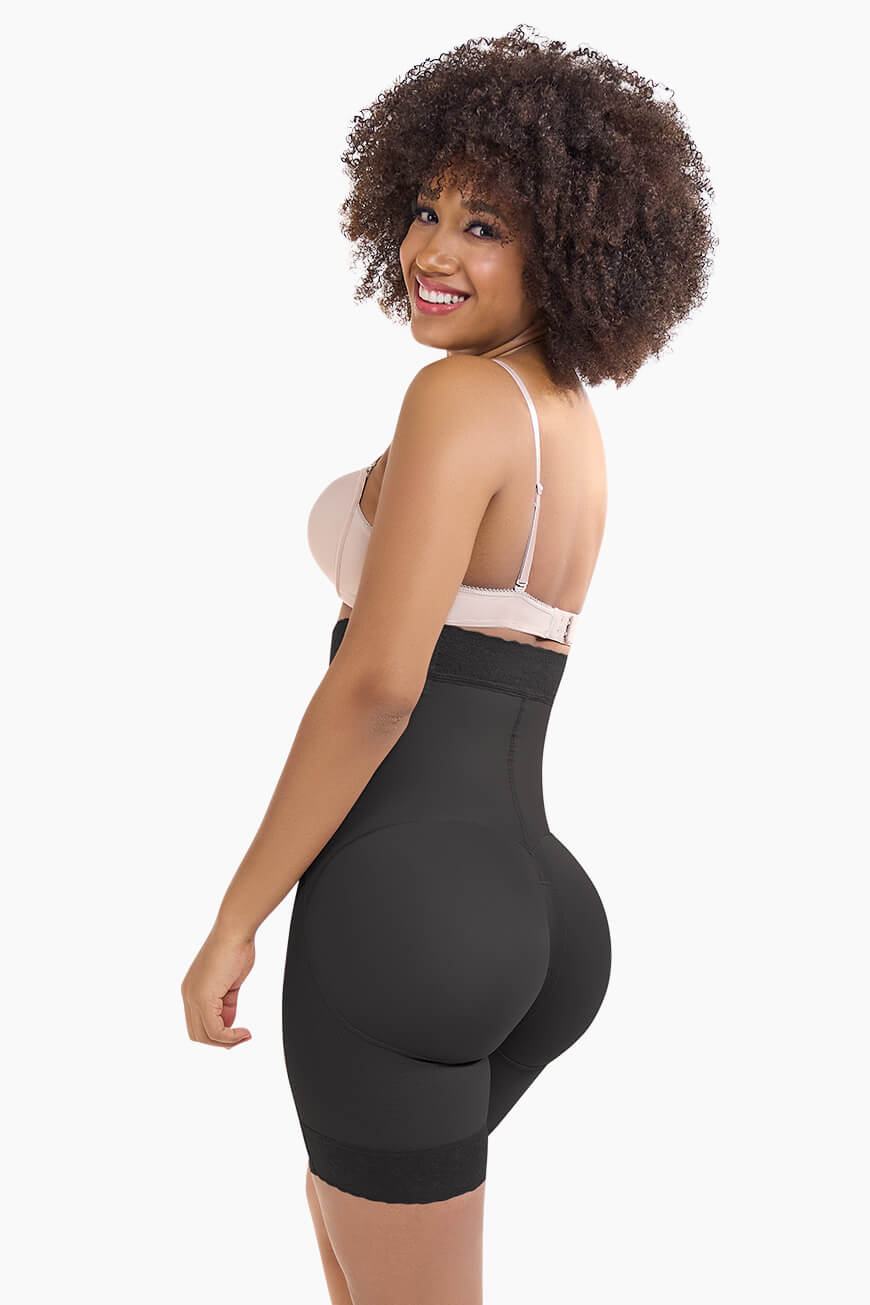 CURVEEZ High Waisted Shorts H-Evolution