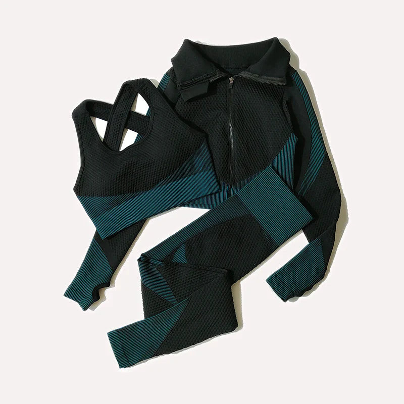 FlexFit Seamless Yoga Set: Comfy, Stylish, Versatile