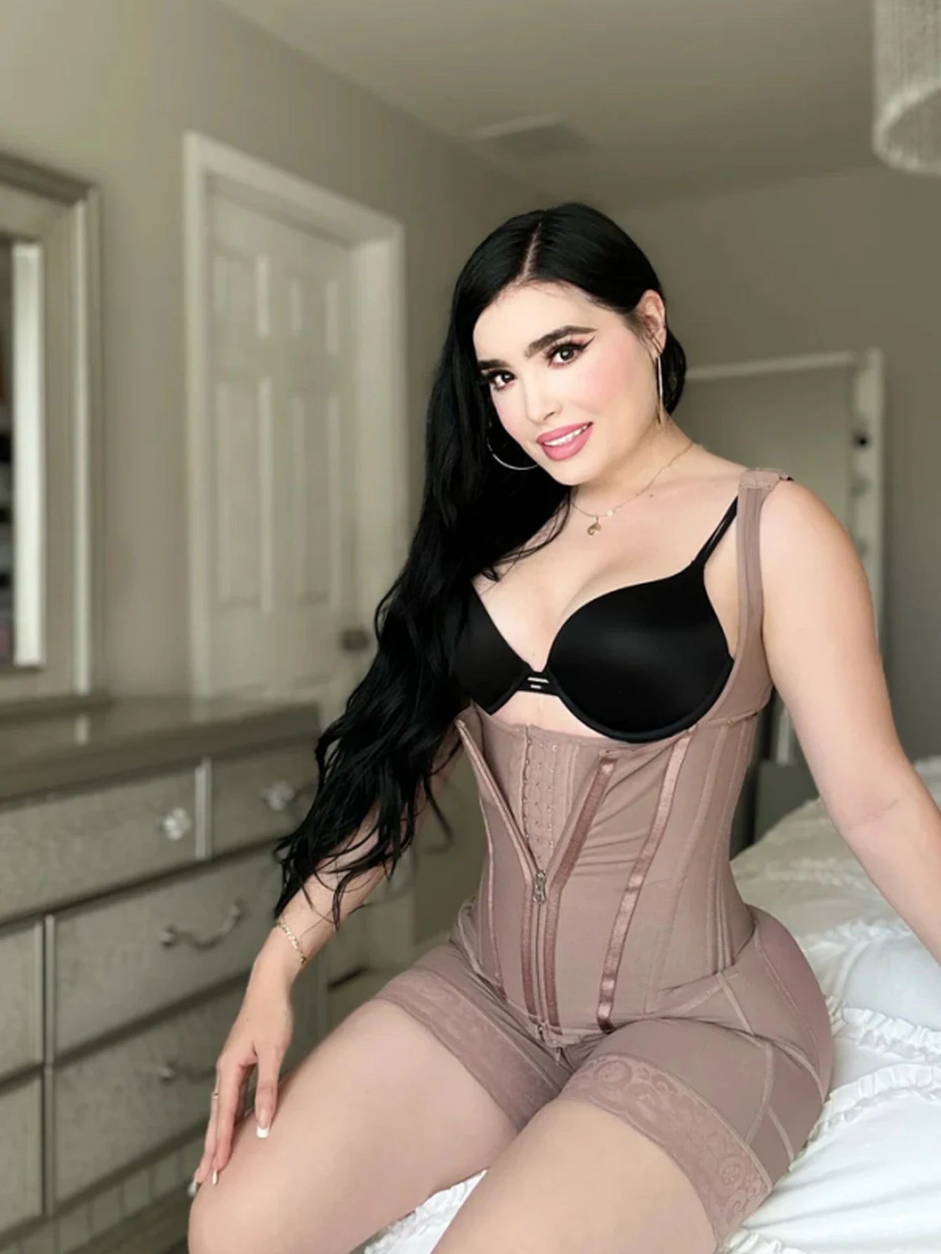 Plus Size Full Body Shapewear for Women – High Compression Adjustable Tummy Control Suit with Zipper