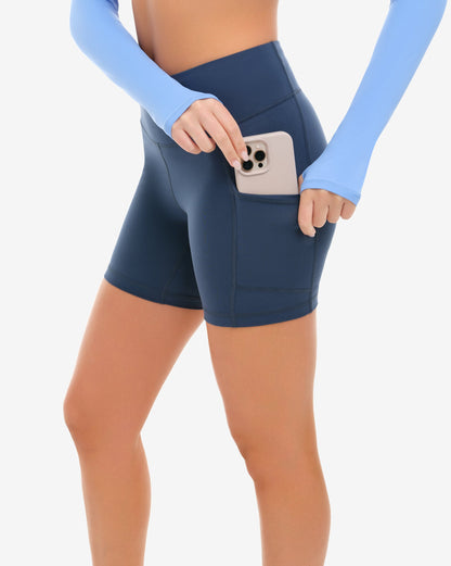 WOMEN'S TRAINING SHORTS (6200)