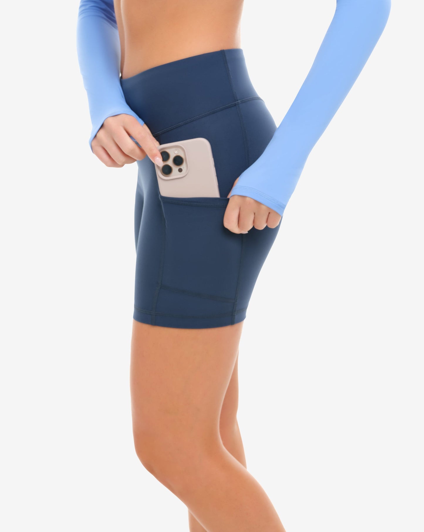 WOMEN'S TRAINING SHORTS (6200)