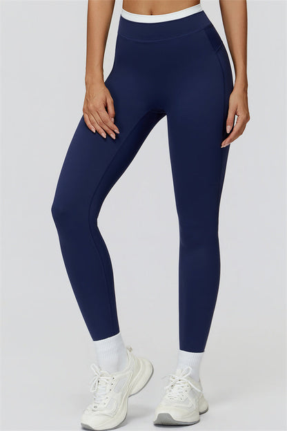 The Canyon Sports Bra Leggings 2-Piece Set