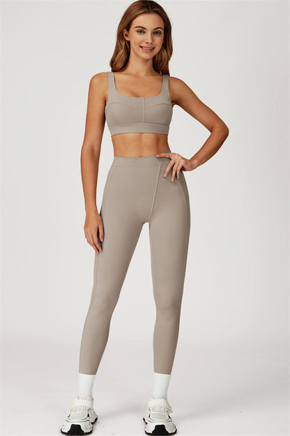 The Conquer Leggings