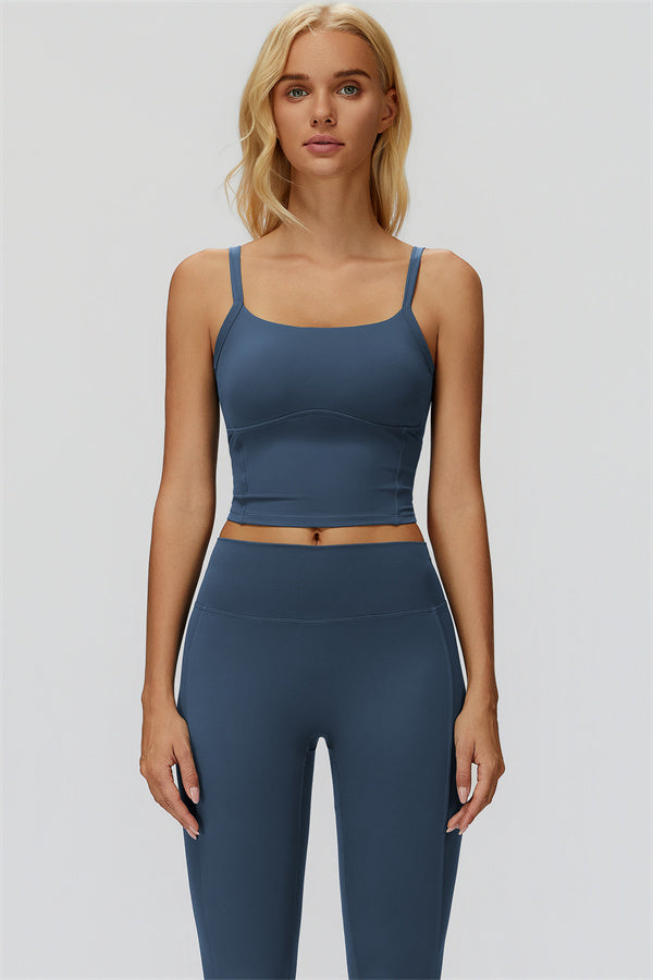 The Fyra Crop Tank Leggings 2-Piece Set