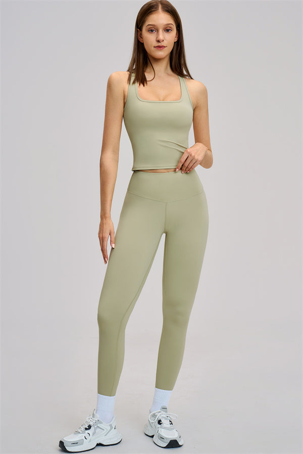 The Dynamic New Crop Top Leggings 2-Piece Set