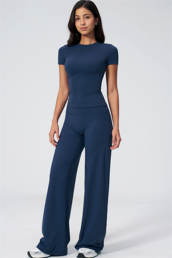 The Dynamic T-shirt Straight Leg Pants 2-Piece Set