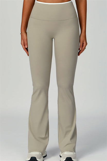 The Quest Flared Leggings