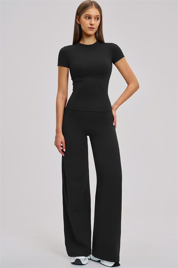 The Dynamic T-shirt Straight Leg Pants 2-Piece Set