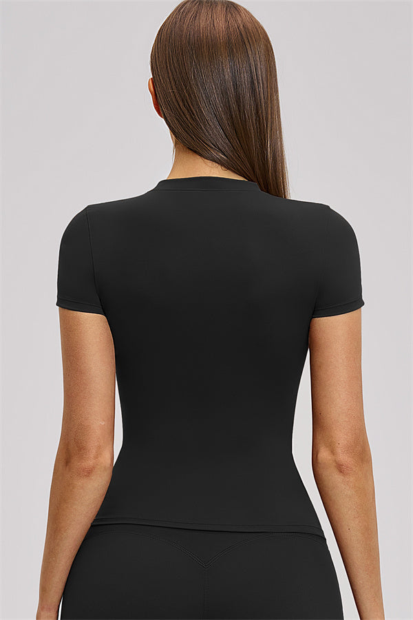 The Dynamic T-shirt Straight Leg Pants 2-Piece Set