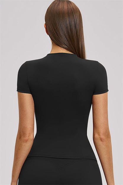 The Dynamic T-shirt Straight Leg Pants 2-Piece Set