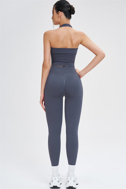 The Whim Sports Bra Leggings 2-Piece Set
