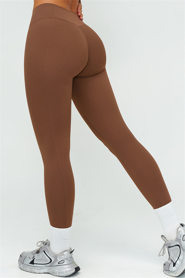The Lushness Y-Back Sports Bra Leggings 2-Piece Set