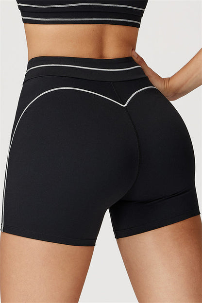The Amara Sports Bra Shorts 2-Piece Set