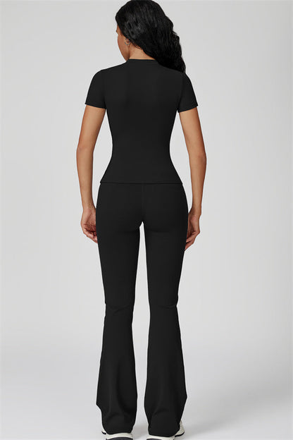 The Oasis T-shirt Flared Leggings 2-Piece Set