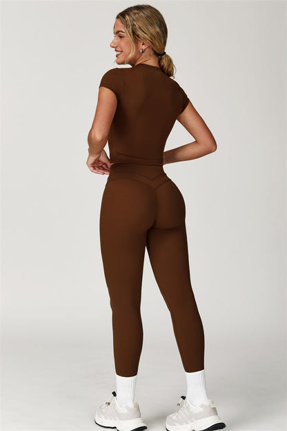 The Enigma T-shirt Leggings 2-Piece Set