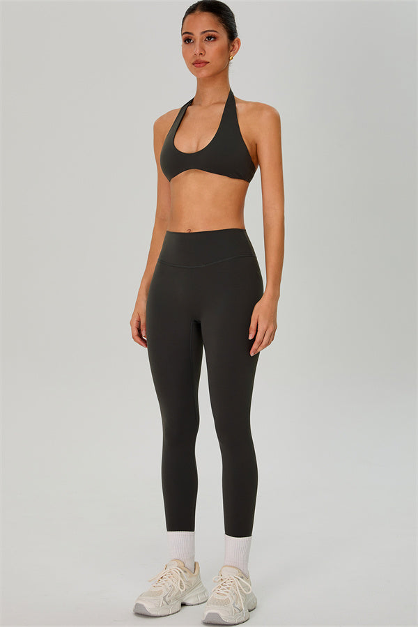 The Solid Sports Bra Leggings 2-Piece Set