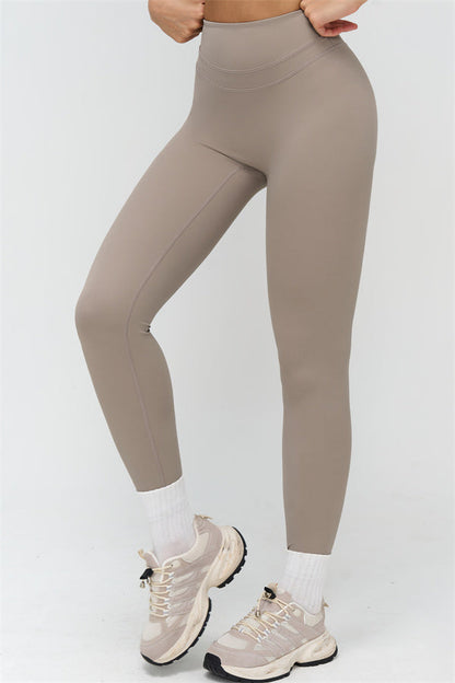 The Stride T-shirt Leggings 2-Piece Set