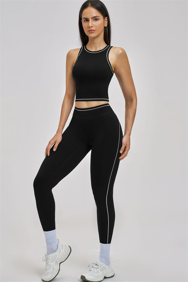 The Unbound Leggings