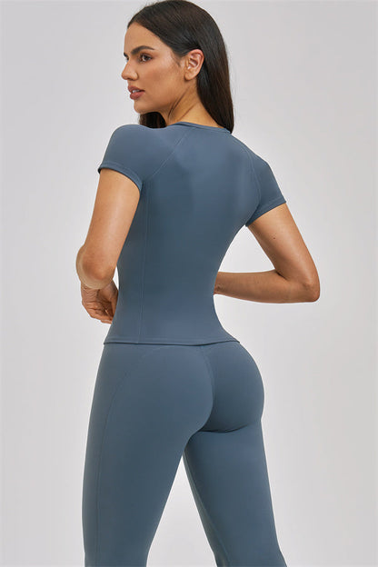 The Zenith T-shirt Flared Leggings 2-Piece Set
