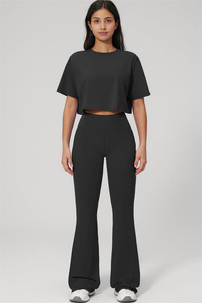 The Bold T-shirt Flared Leggings 2-Piece Set