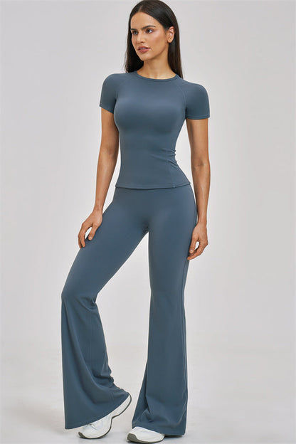 The Zenith T-shirt Flared Leggings 2-Piece Set