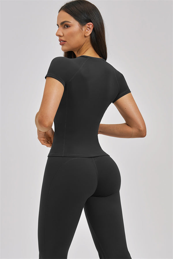The Zenith T-shirt Flared Leggings 2-Piece Set