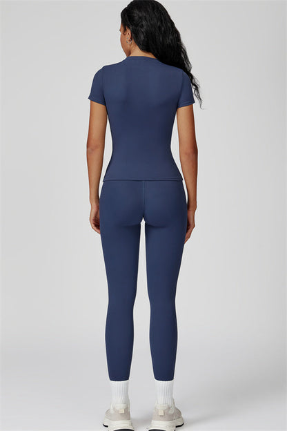 The Oasis T-shirt Leggings 2-Piece Set