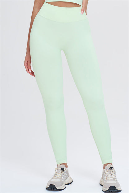 The Whim Sports Bra Leggings 2-Piece Set