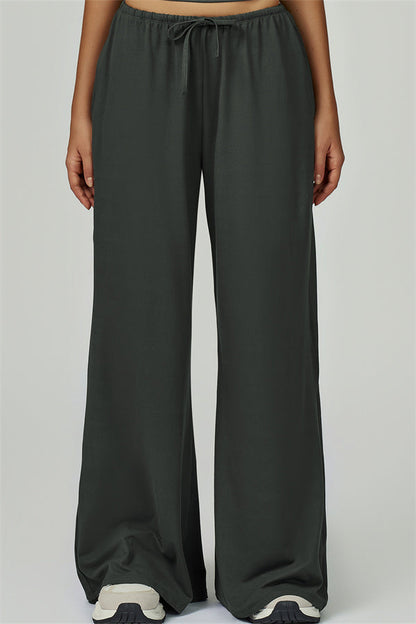 The Sprint Halter Tank Top Sweatpants 2-Piece Set