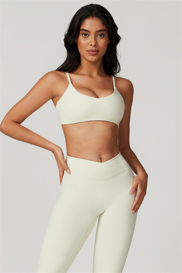 The Sophia Sports Bra Flares 2-Piece Set
