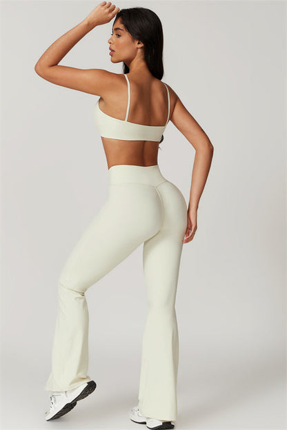 The Sophia Sports Bra Flares 2-Piece Set